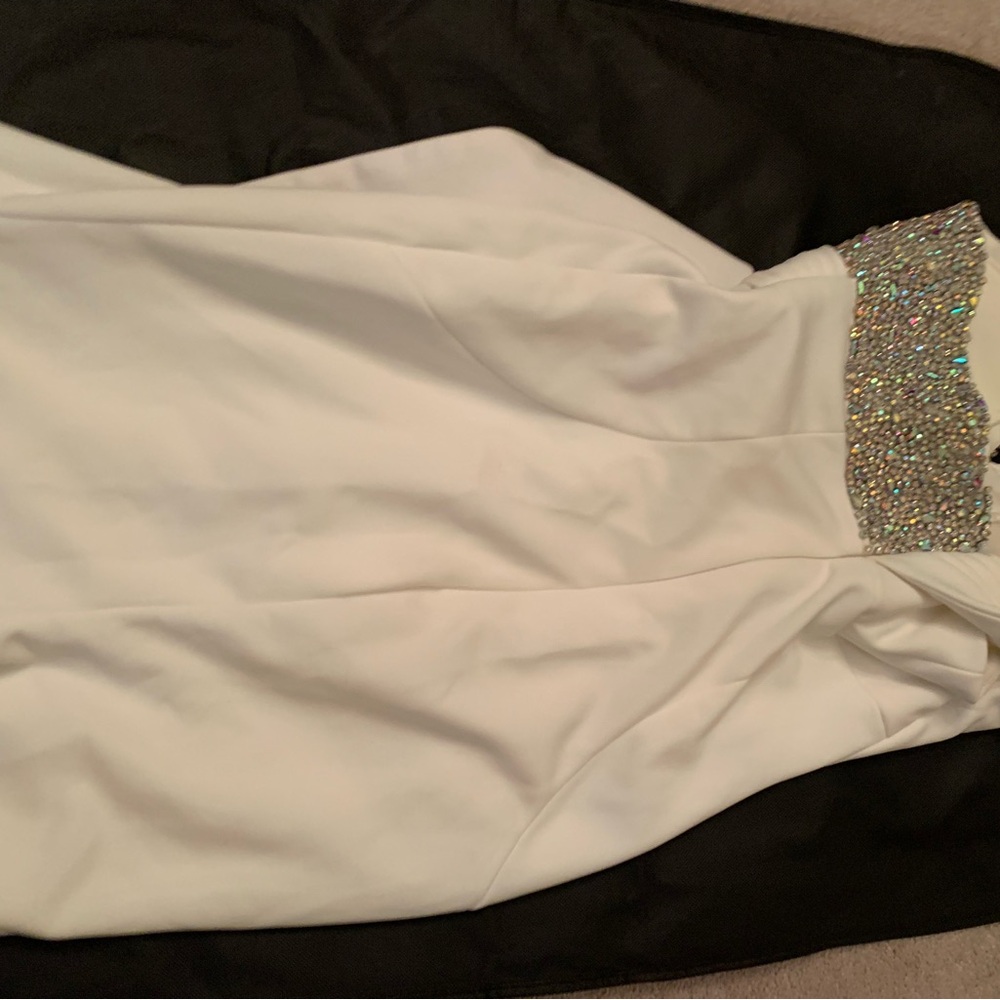 Jovani White Gown size 8 style number 09045 - Picture 8 of 16